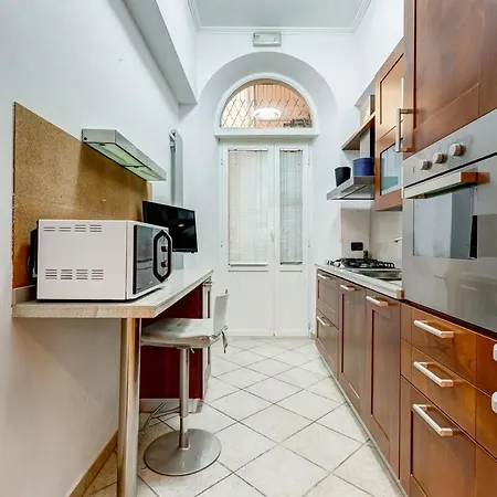 Read Inf0 Below About 0Wner--Spacious And Welcoming Home