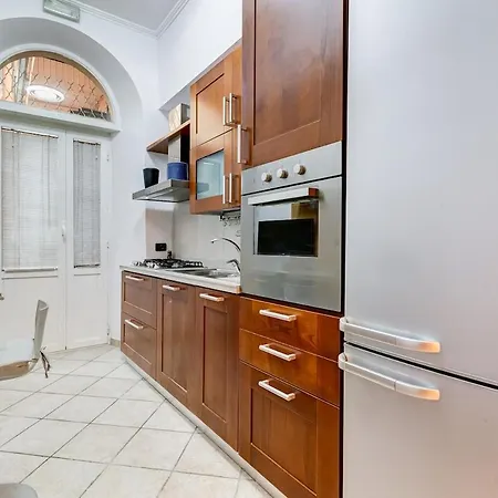 Read Inf0 Below About 0Wner--Spacious And Welcoming Home Apartament